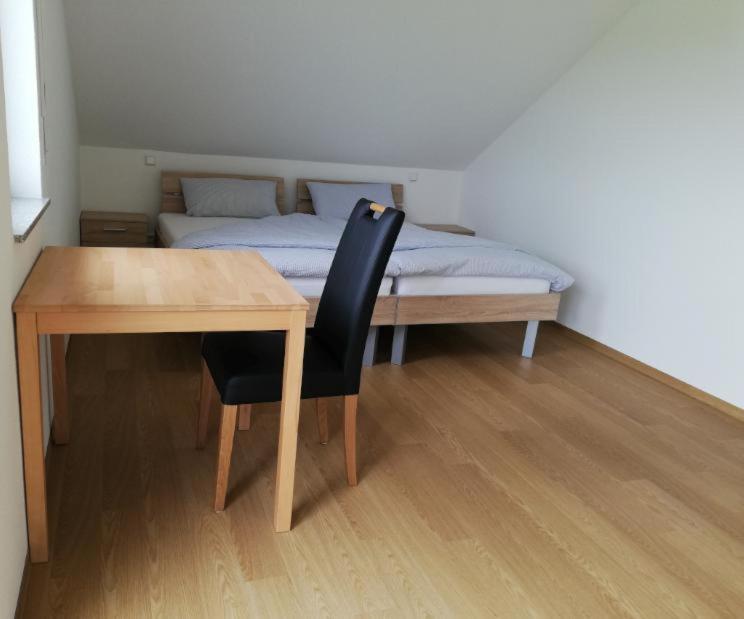 Апартаменты Weishaupt, Pfingstweider Str. 30