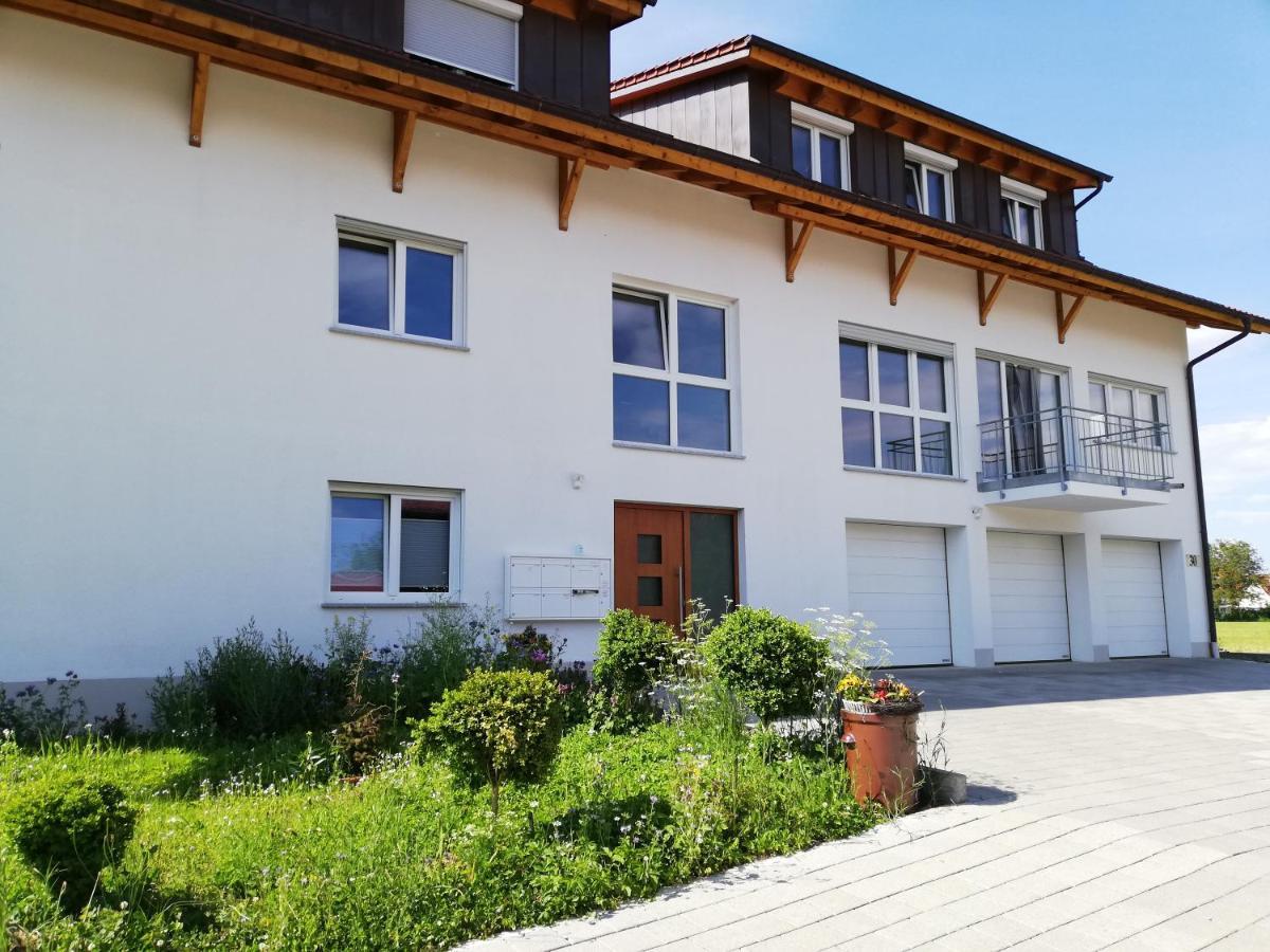 Weishaupt, Pfingstweider Str. 30 * Meckenbeuren